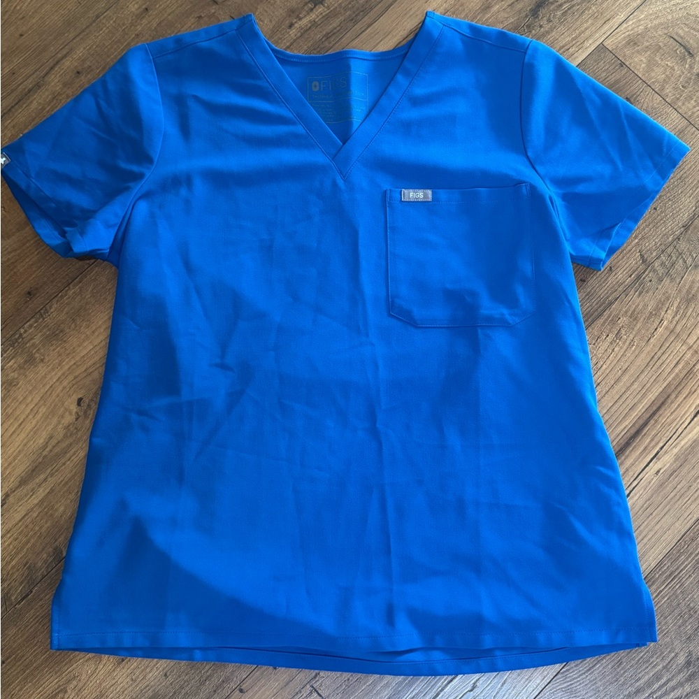 FIGS scrubs womens Catarina top in Royal Blue size Small Petite